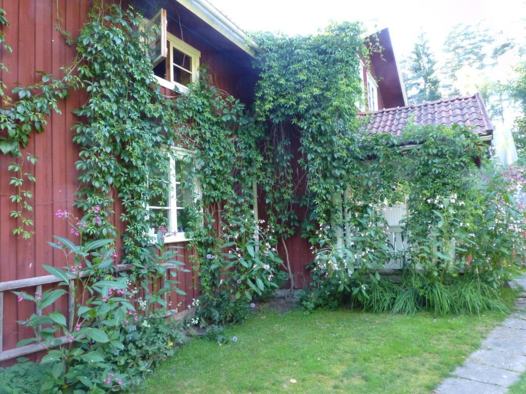 Praestmyrens Vandrarhem Ransater Экстерьер фото